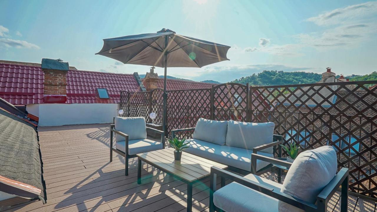 Rooftop Proprety With Large Terrace & Stunning Views - Μπρασόβ Εξωτερικό φωτογραφία