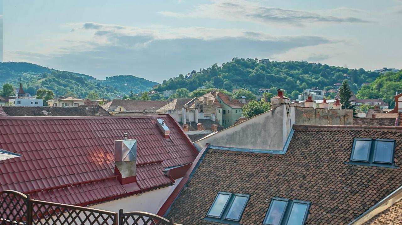 Rooftop Proprety With Large Terrace & Stunning Views - Μπρασόβ Εξωτερικό φωτογραφία